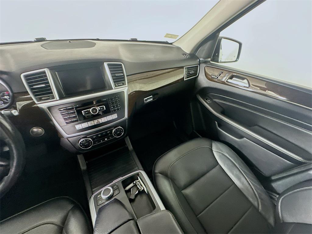 used 2015 Mercedes-Benz M-Class car