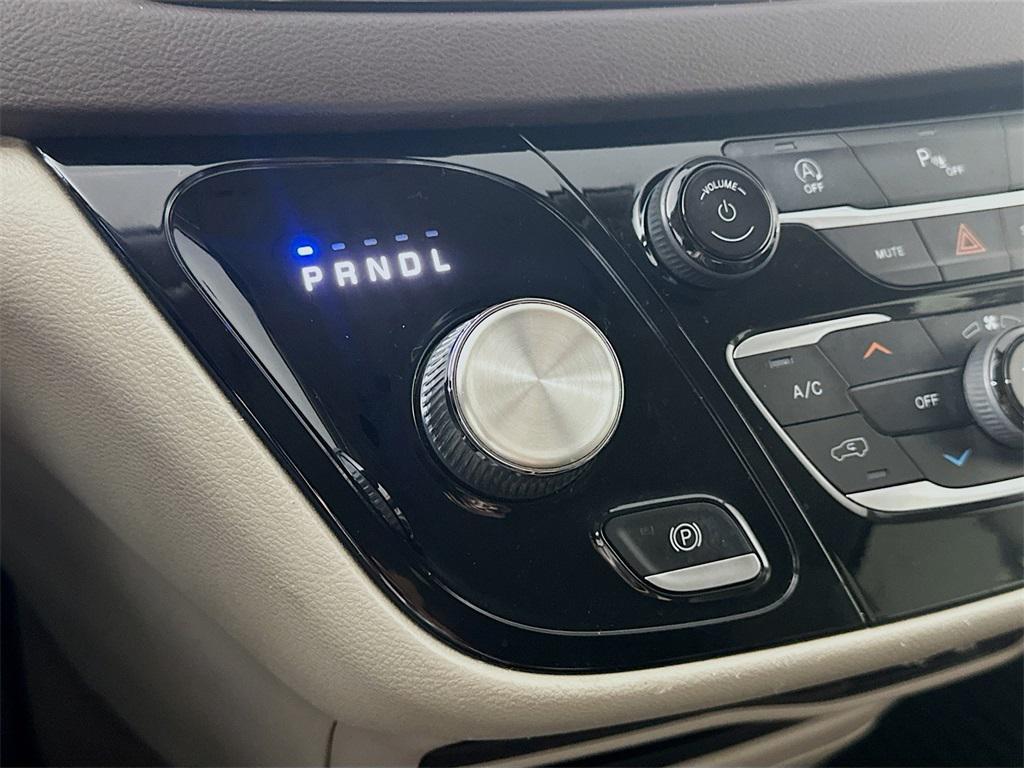 used 2020 Chrysler Pacifica car, priced at $14,935