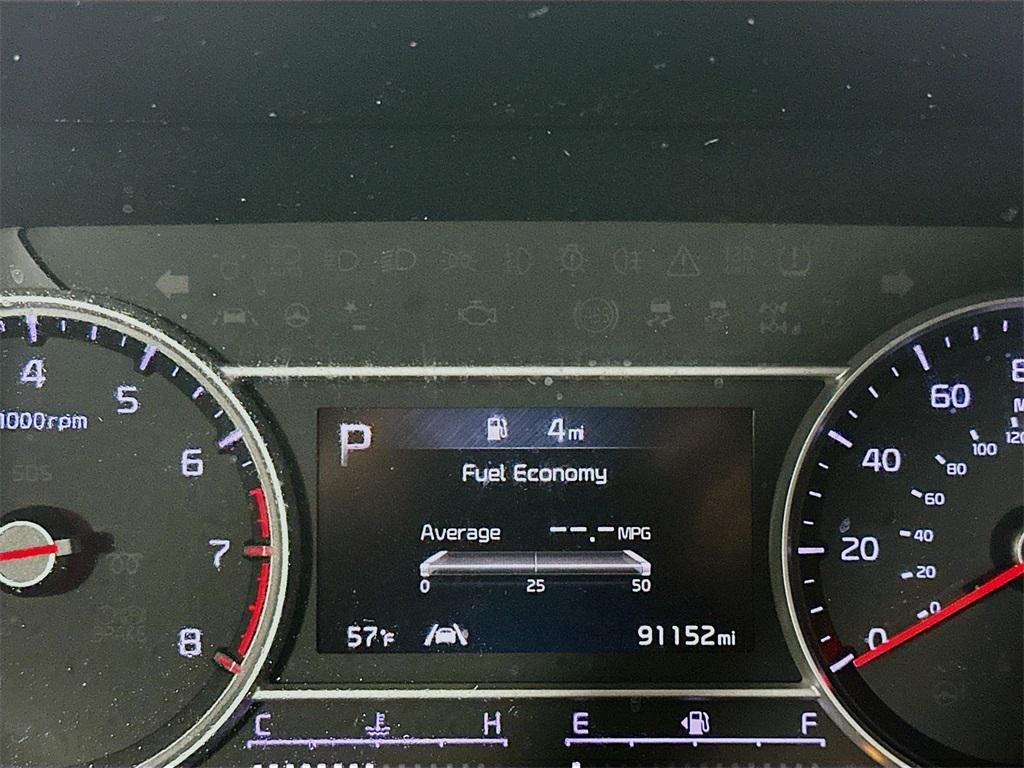 used 2022 Kia Sorento car, priced at $16,435