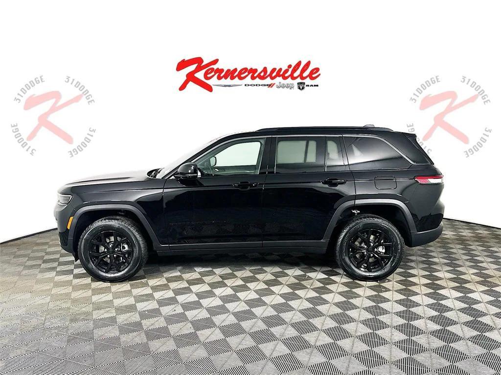 new 2026 Jeep Grand Cherokee car, priced at $45,860