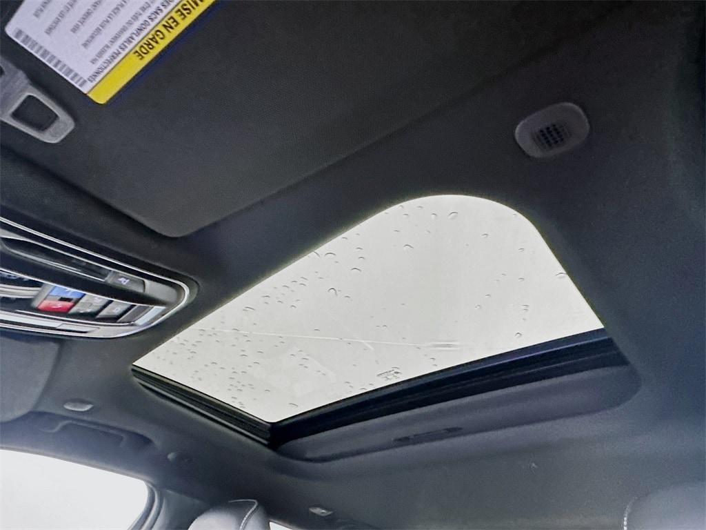 new 2026 Jeep Grand Cherokee car, priced at $45,860