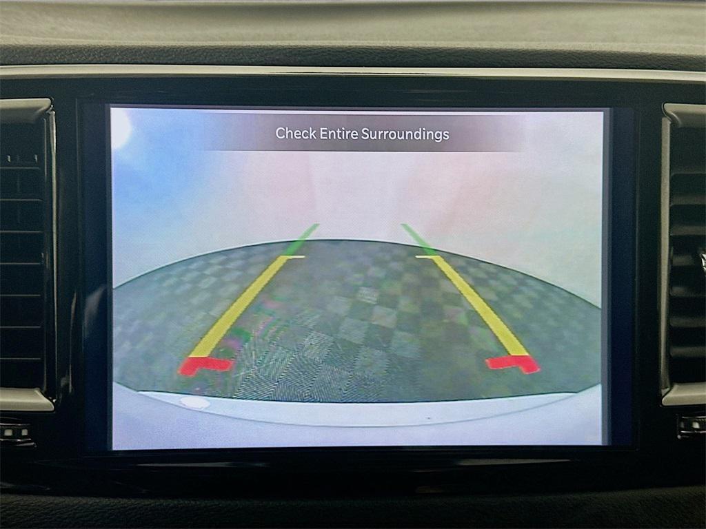 used 2024 Chrysler Pacifica car, priced at $26,935