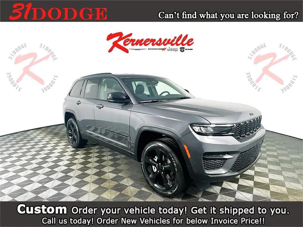 new 2025 Jeep Grand Cherokee car, priced at $40,773