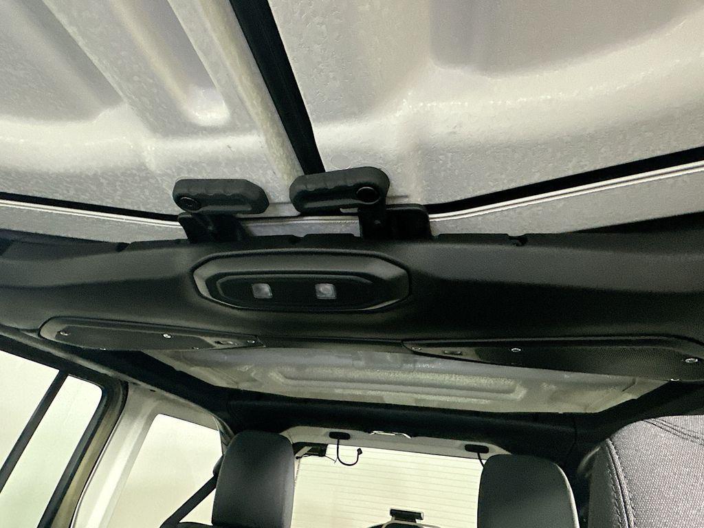 new 2026 Jeep Wrangler car, priced at $43,664