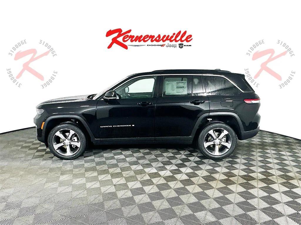 new 2025 Jeep Grand Cherokee car, priced at $41,907