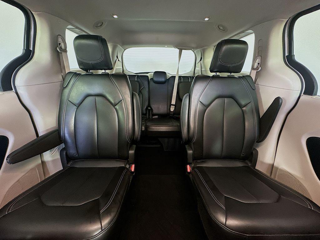 used 2024 Chrysler Pacifica car, priced at $26,134