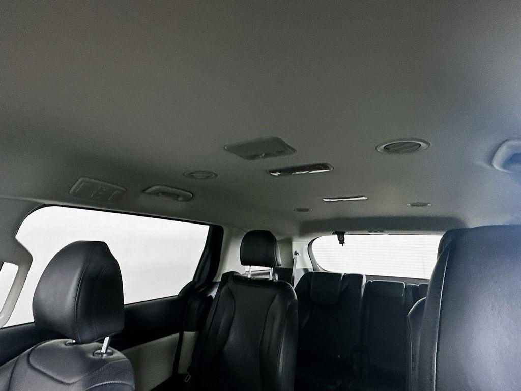 used 2022 Kia Carnival car, priced at $19,985