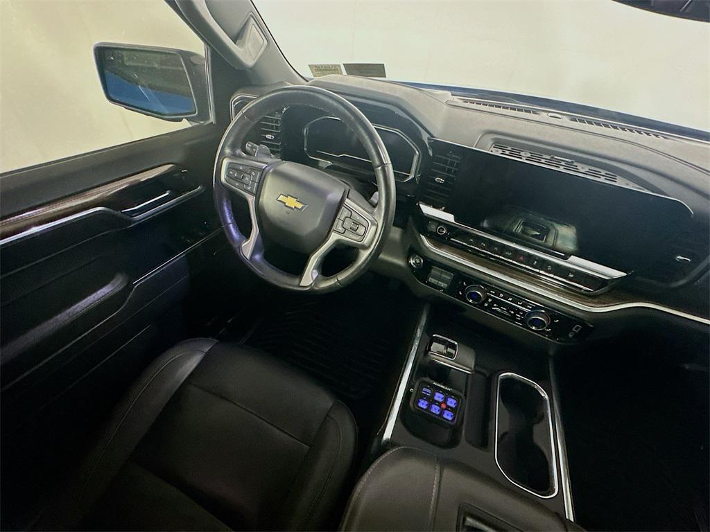 used 2022 Chevrolet Silverado 1500 car, priced at $35,935