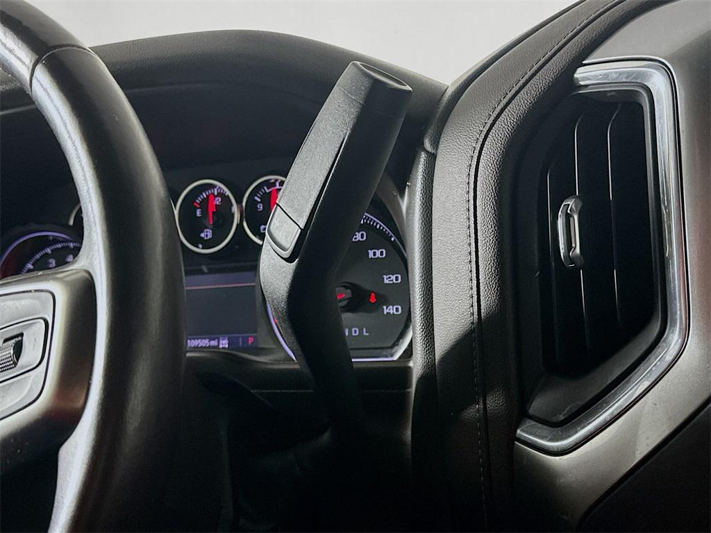 used 2020 Chevrolet Silverado 1500 car, priced at $27,885