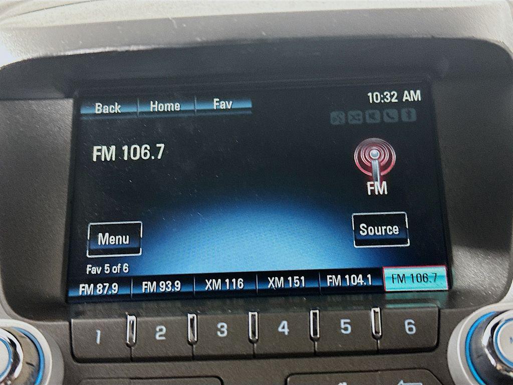 used 2016 Chevrolet Equinox car, priced at $11,285