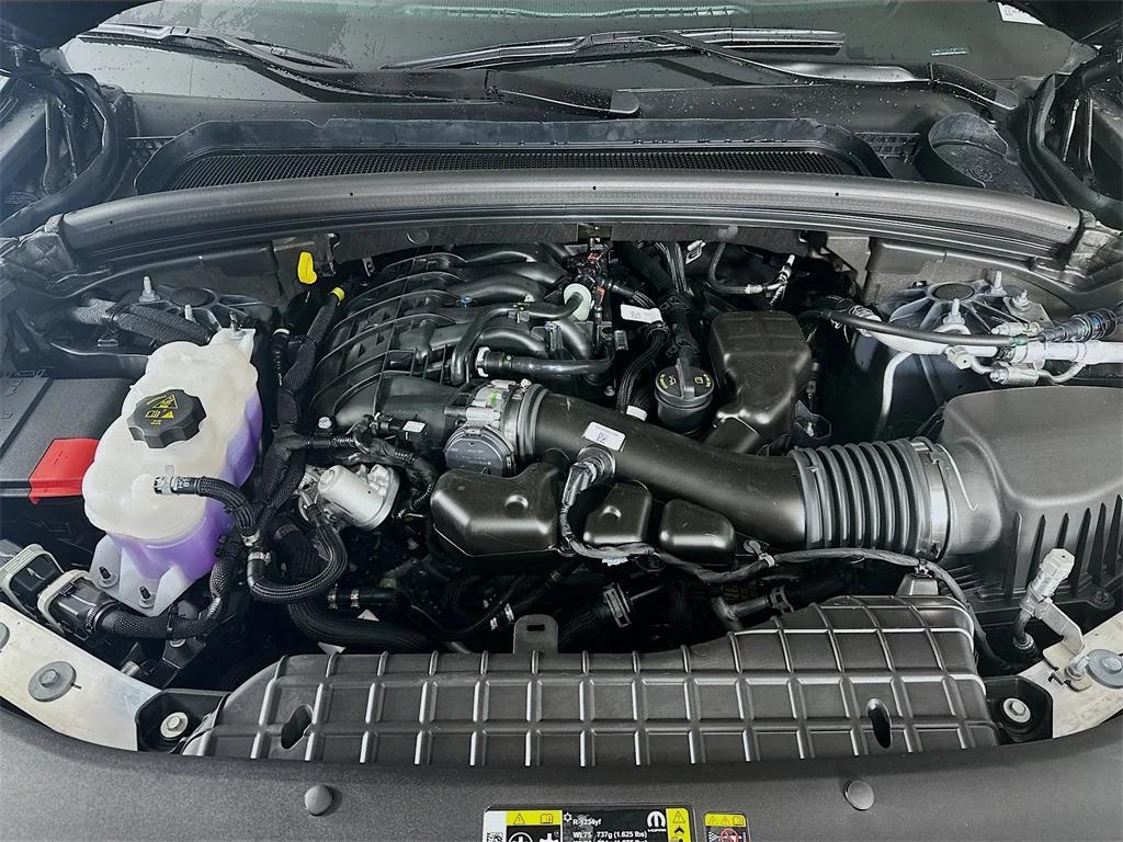 new 2025 Jeep Grand Cherokee L car, priced at $47,354