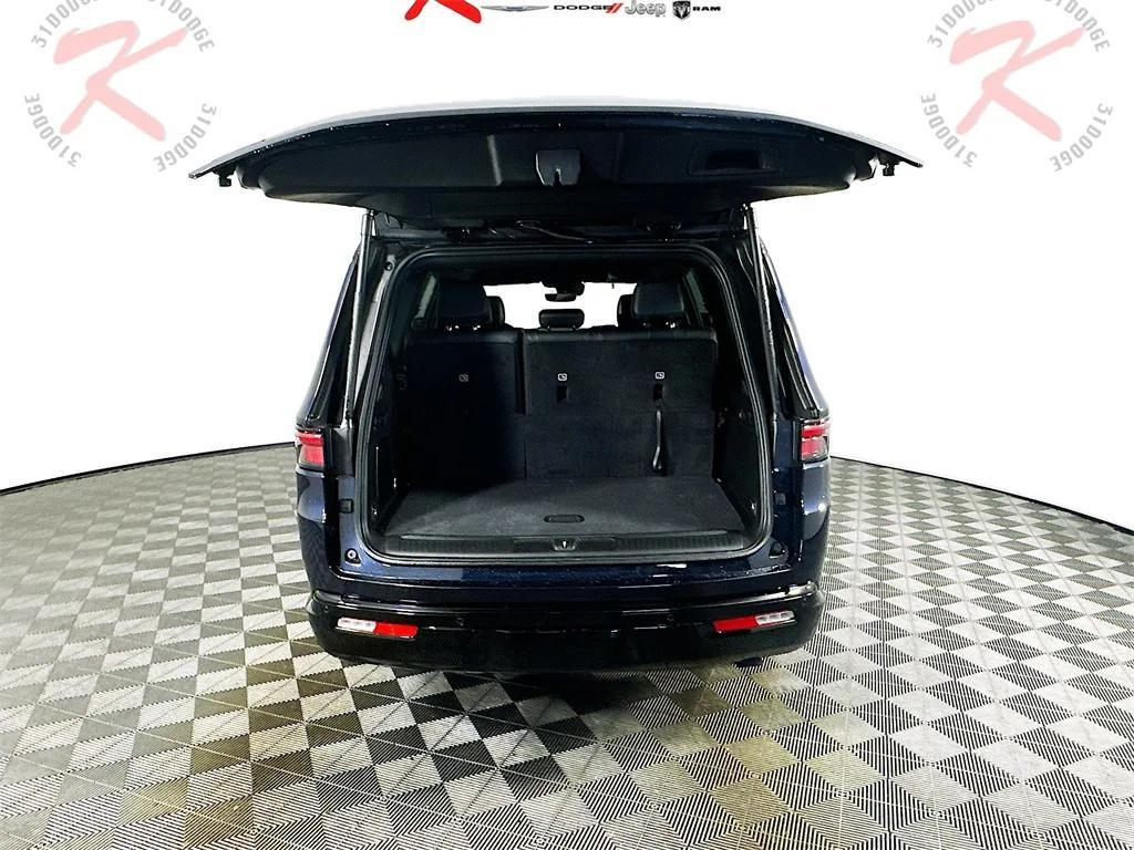 new 2025 Jeep Wagoneer car, priced at $71,972