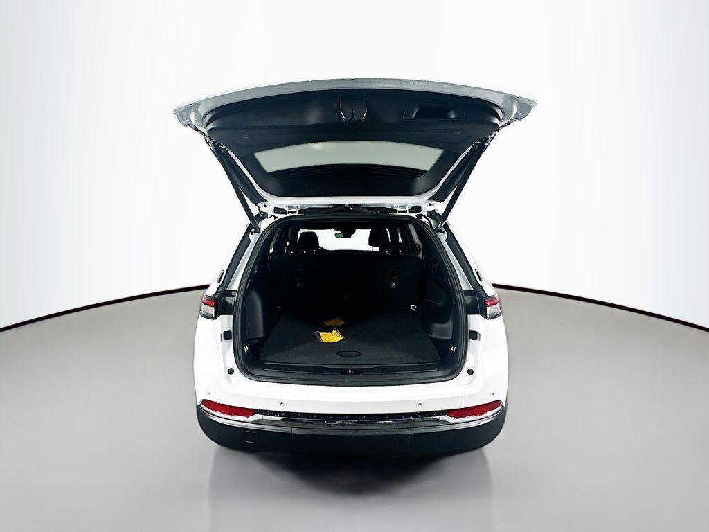 new 2025 Jeep Grand Cherokee car, priced at $32,659