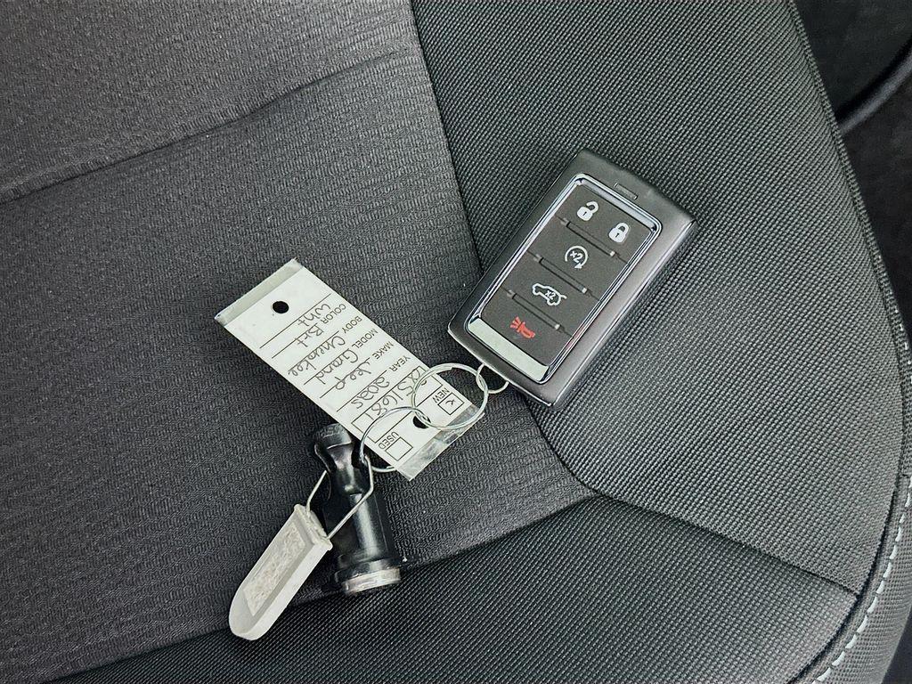 new 2025 Jeep Grand Cherokee car, priced at $32,659