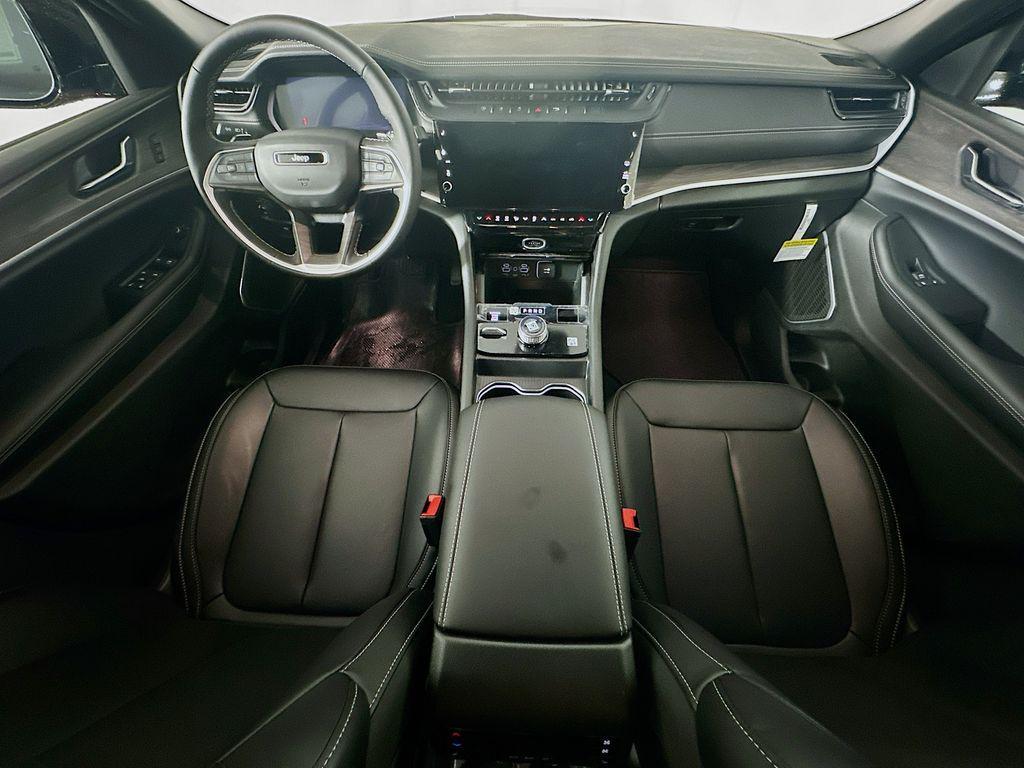 new 2026 Jeep Grand Cherokee L car, priced at $48,762
