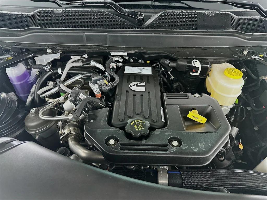 new 2025 Ram 3500 car, priced at $83,122