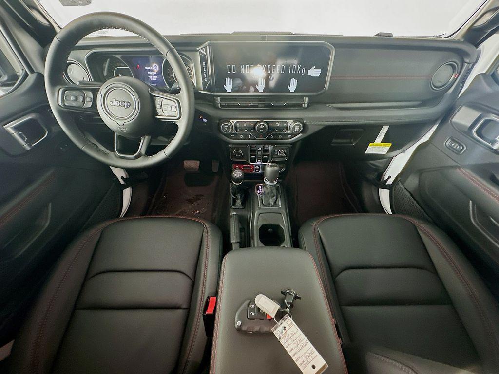 new 2026 Jeep Gladiator car, priced at $57,354