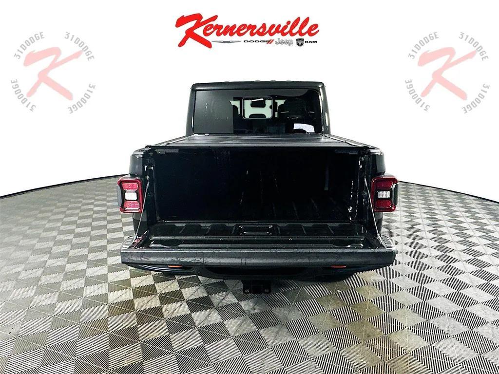 new 2025 Jeep Gladiator car, priced at $53,496