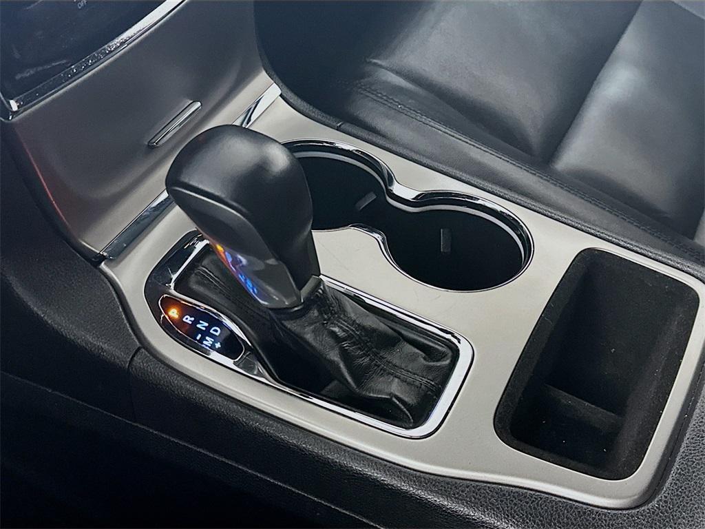 used 2019 Jeep Grand Cherokee car, priced at $18,885