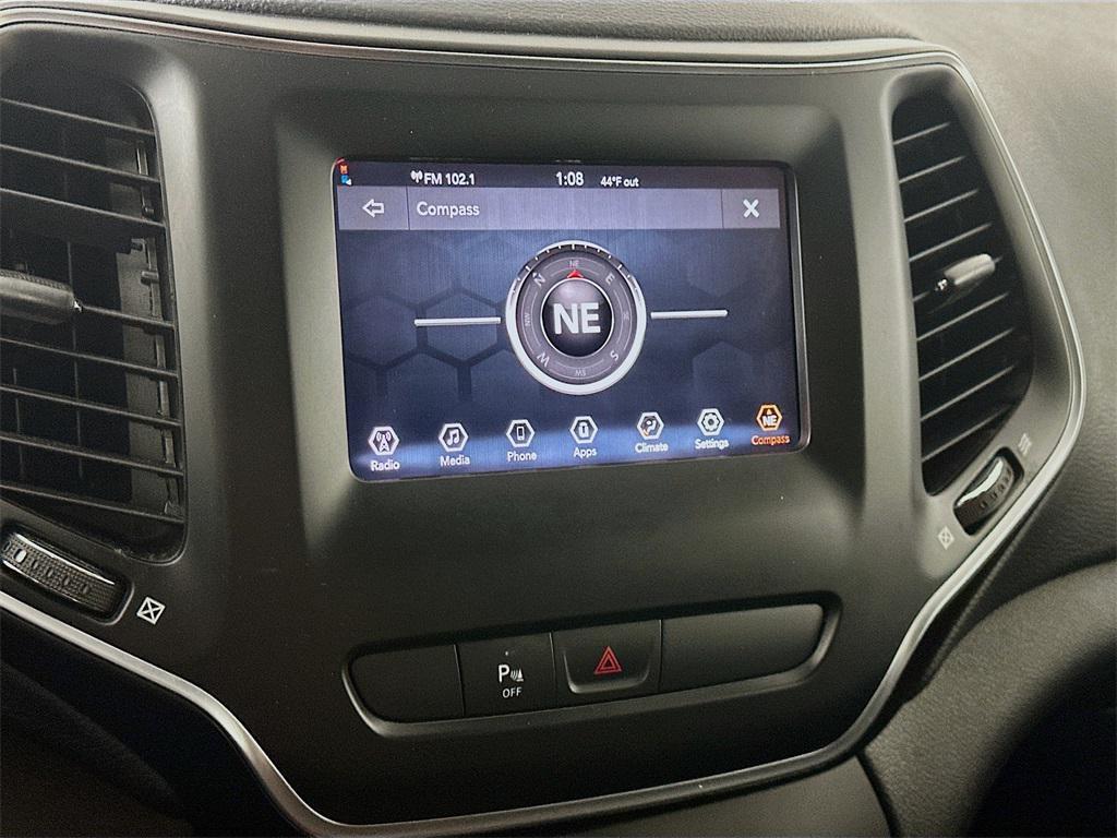 used 2020 Jeep Cherokee car, priced at $12,485