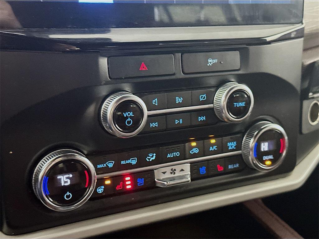 used 2022 Ford Expedition Max car, priced at $29,985