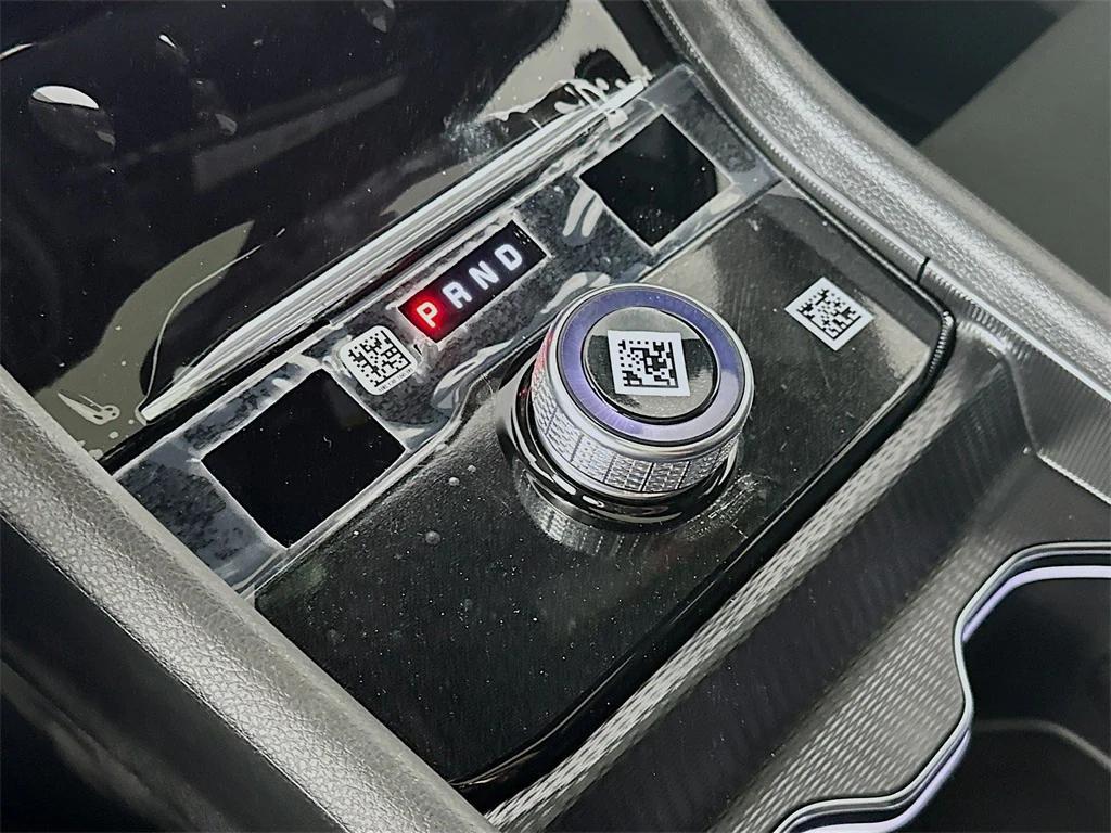 new 2026 Jeep Grand Cherokee L car, priced at $47,305