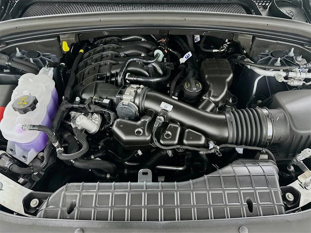 new 2026 Jeep Grand Cherokee L car, priced at $47,305