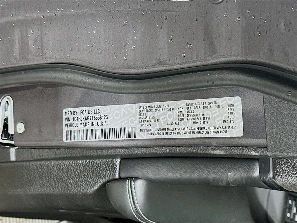 new 2026 Jeep Grand Cherokee L car, priced at $47,305