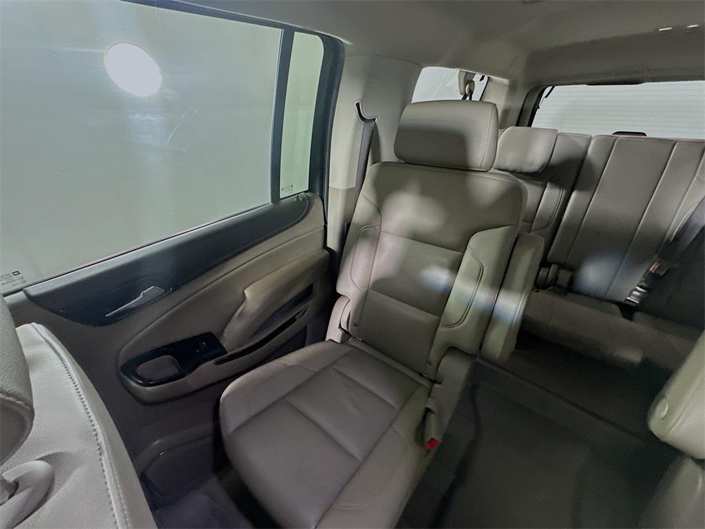 used 2019 GMC Yukon XL car