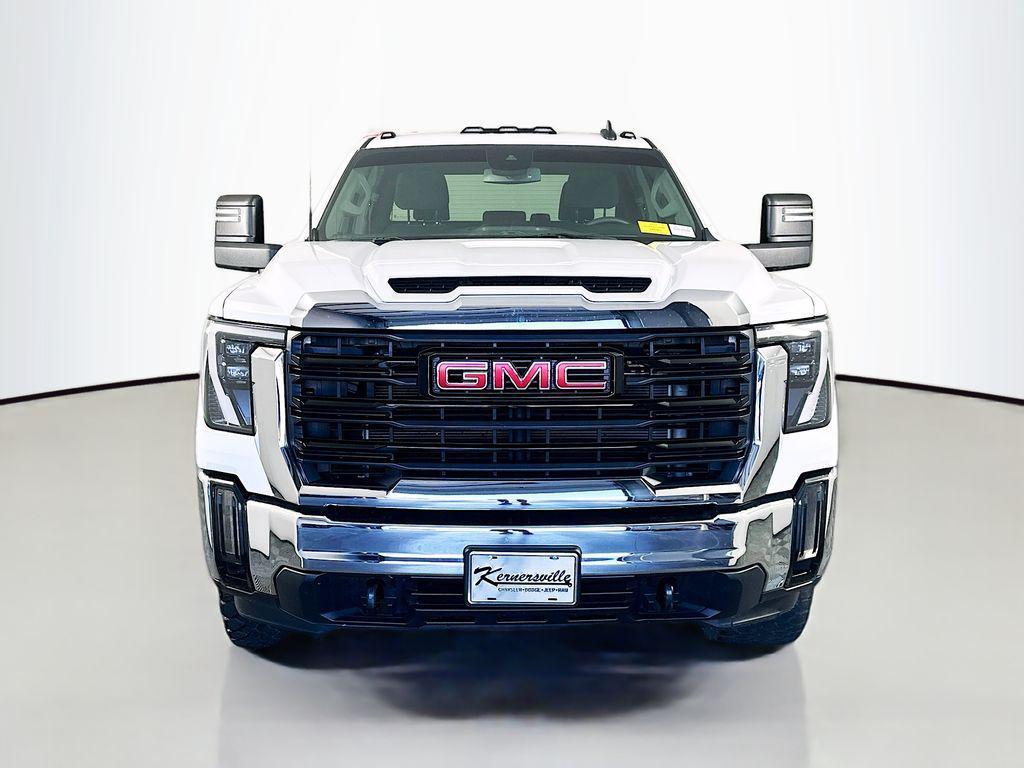 used 2024 GMC Sierra 2500 car, priced at $45,935