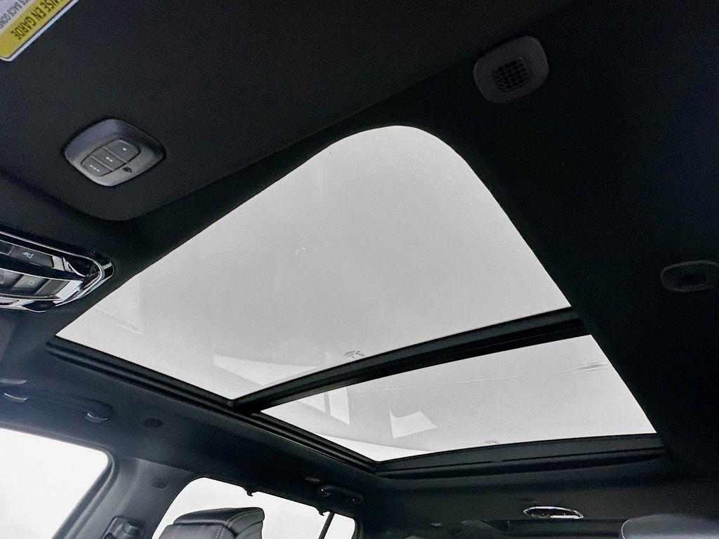 new 2026 Jeep Grand Wagoneer L car, priced at $93,417