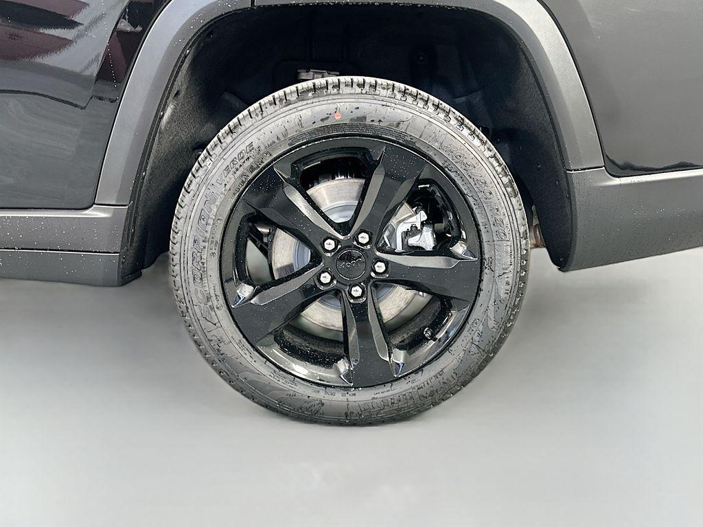 new 2026 Jeep Grand Cherokee L car, priced at $49,280
