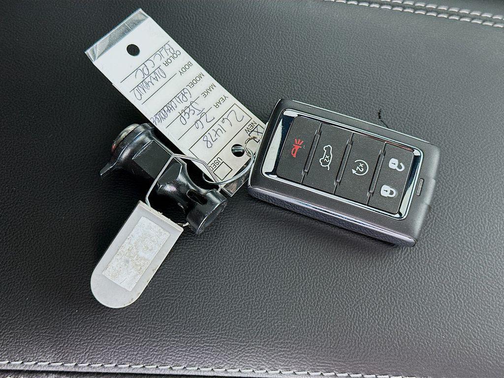 new 2026 Jeep Grand Cherokee L car, priced at $49,280