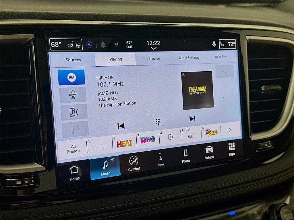 new 2026 Chrysler Pacifica car, priced at $52,307