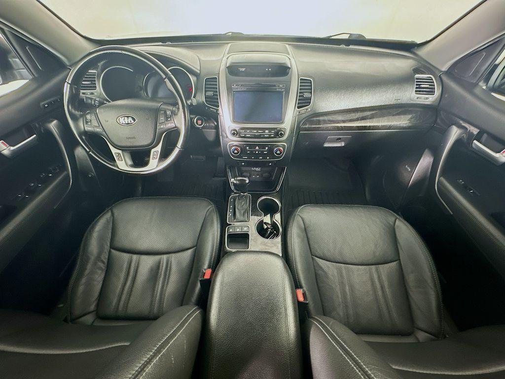 used 2014 Kia Sorento car, priced at $7,977