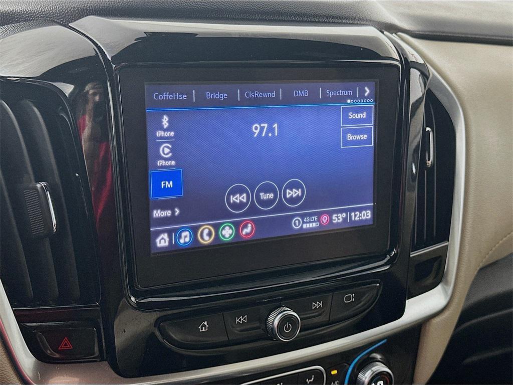 used 2022 Chevrolet Traverse car, priced at $17,985