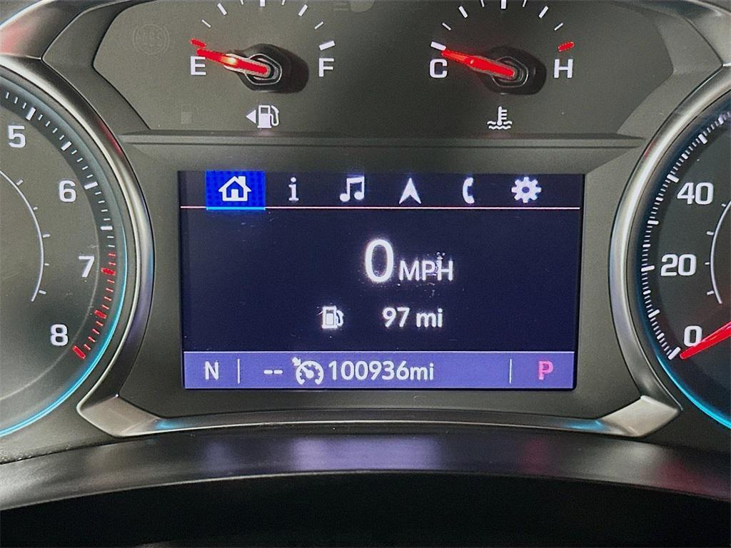 used 2022 Chevrolet Traverse car, priced at $17,985