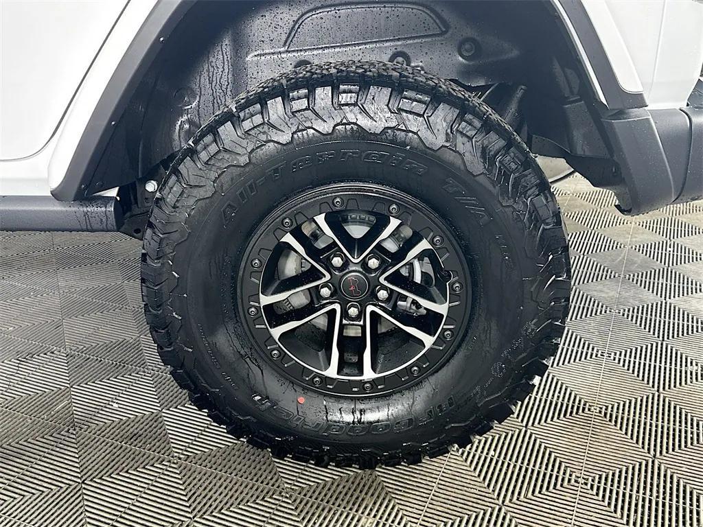 new 2026 Jeep Wrangler car, priced at $60,799