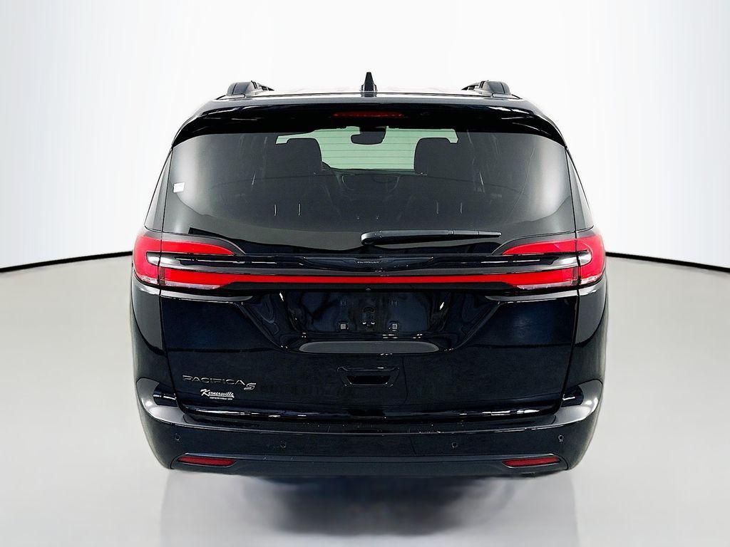used 2024 Chrysler Pacifica car, priced at $30,735