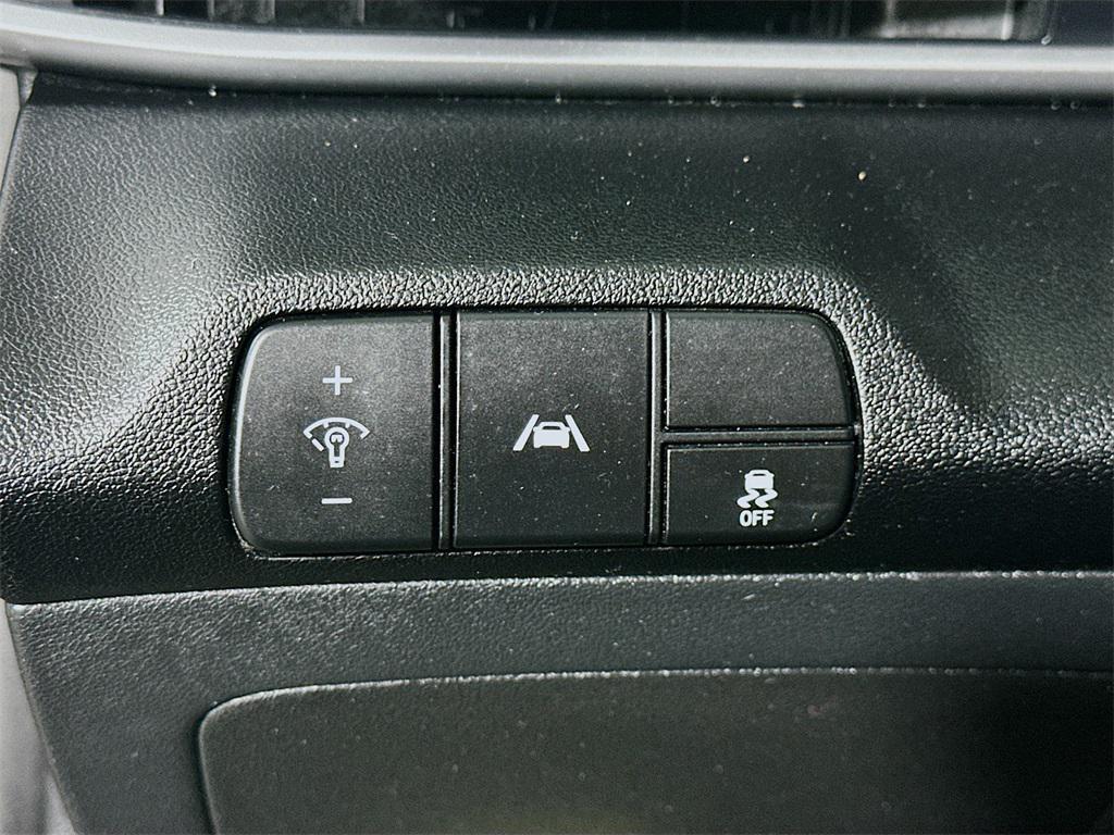 used 2021 Hyundai Elantra car, priced at $18,935