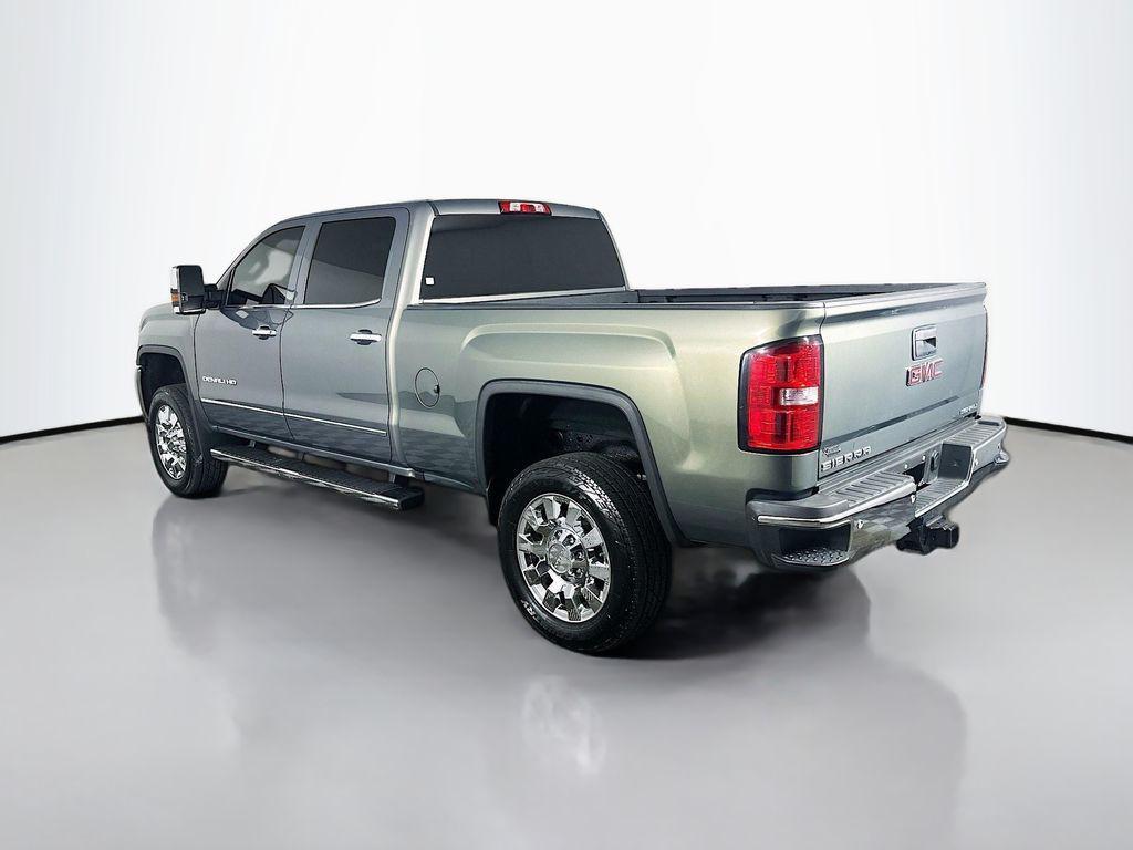 used 2018 GMC Sierra 2500 car, priced at $46,285