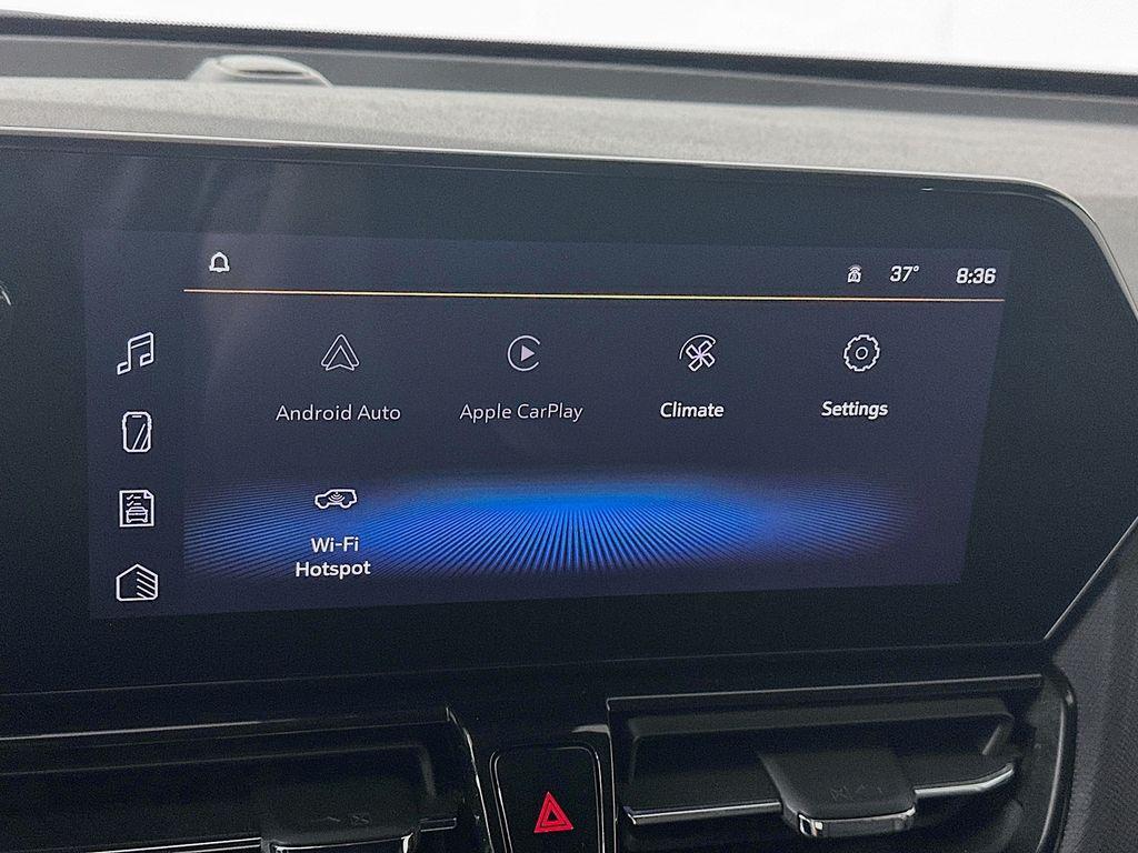 used 2025 Chevrolet TrailBlazer car, priced at $26,935