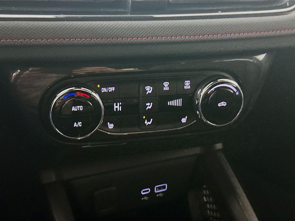 used 2025 Chevrolet TrailBlazer car, priced at $26,935