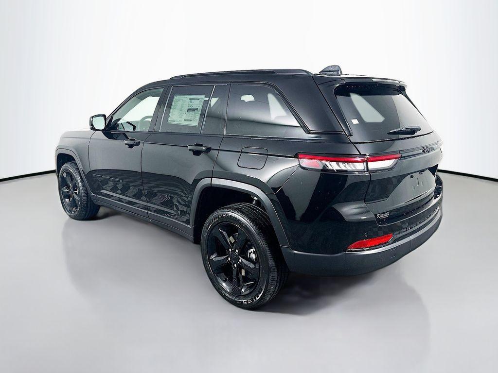 new 2025 Jeep Grand Cherokee car, priced at $36,409
