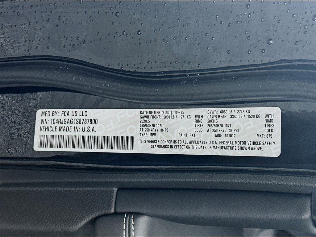 new 2025 Jeep Grand Cherokee car, priced at $36,409