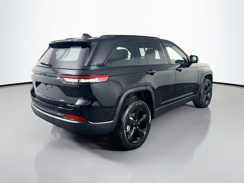 new 2025 Jeep Grand Cherokee car, priced at $36,409