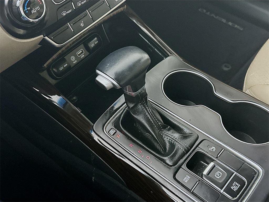 used 2020 Kia Sorento car, priced at $18,685