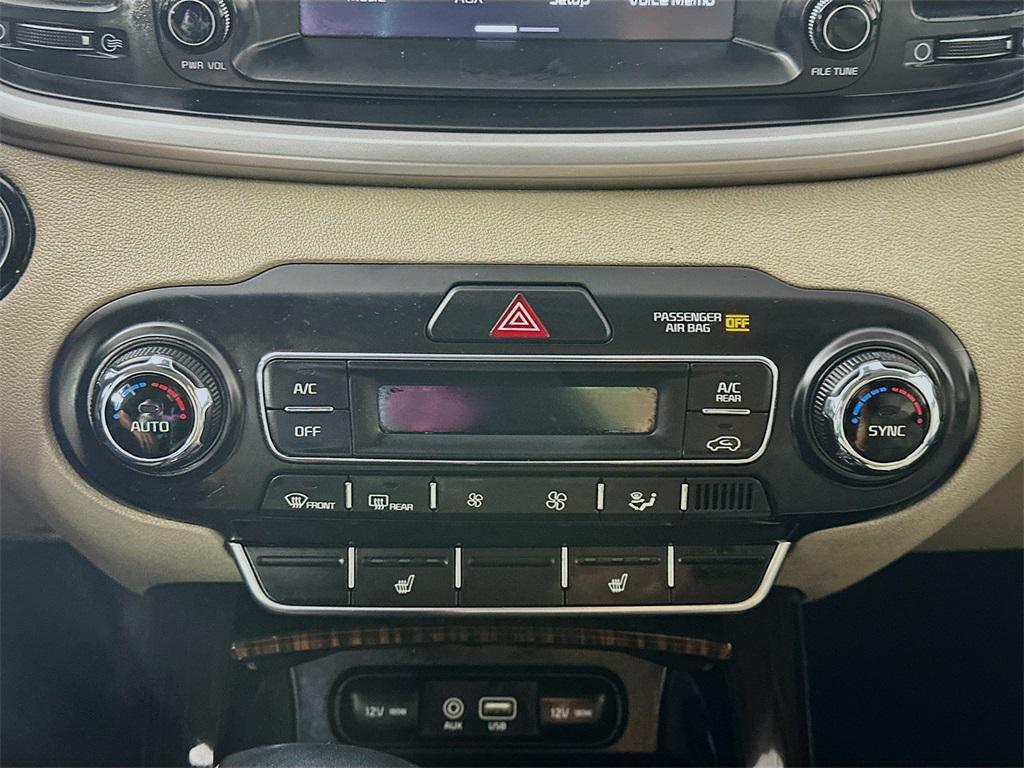 used 2020 Kia Sorento car, priced at $18,685