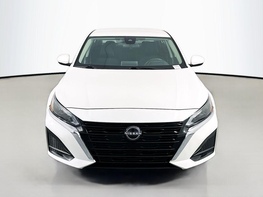 used 2023 Nissan Altima car, priced at $20,334