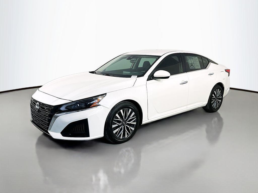 used 2023 Nissan Altima car, priced at $20,334